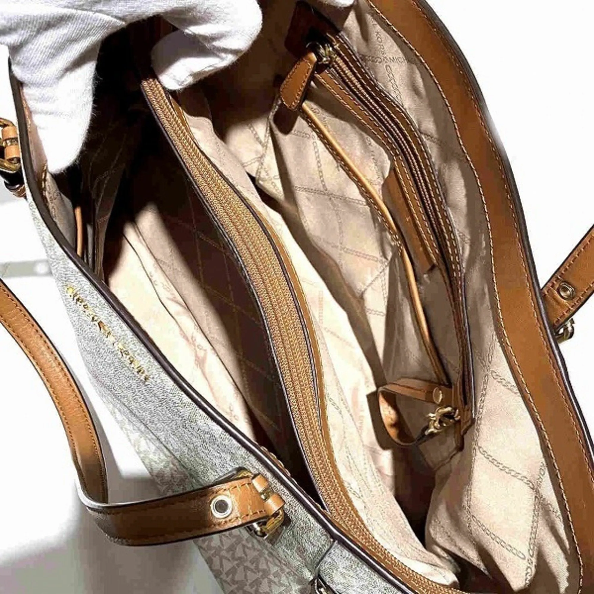 Michael Kors  Leather Pvc Shoulder Bag Tote Bag (Pre-Owned)