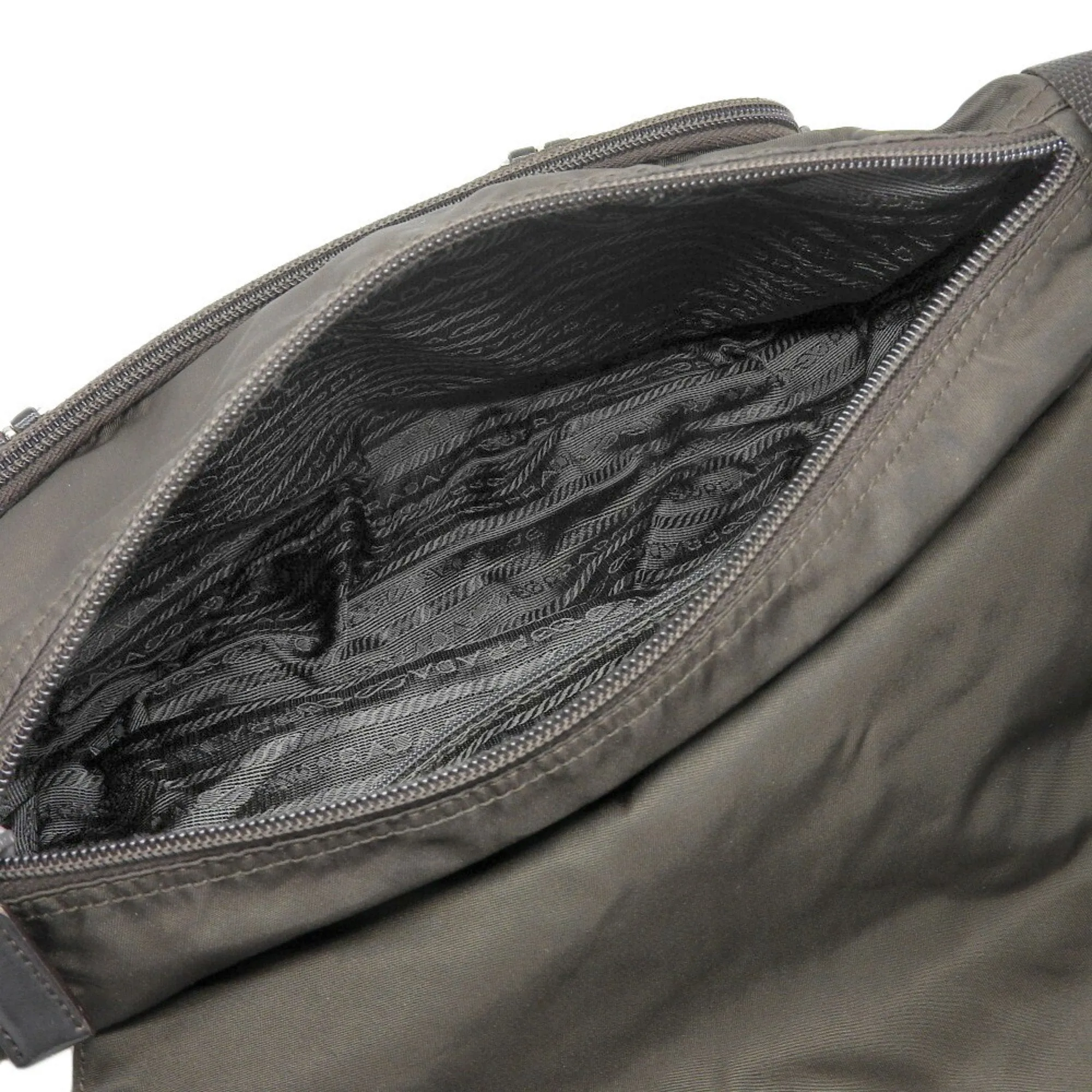 Prada  Nylon Shoulder Bag (Pre-Owned)