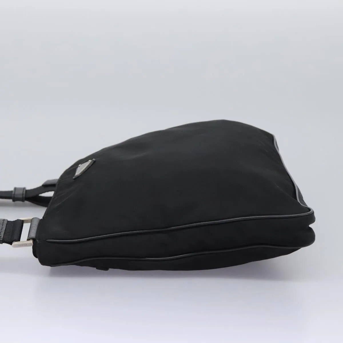 Prada Re-Nylon Nylon Shoulder Bag (Pre-Owned)