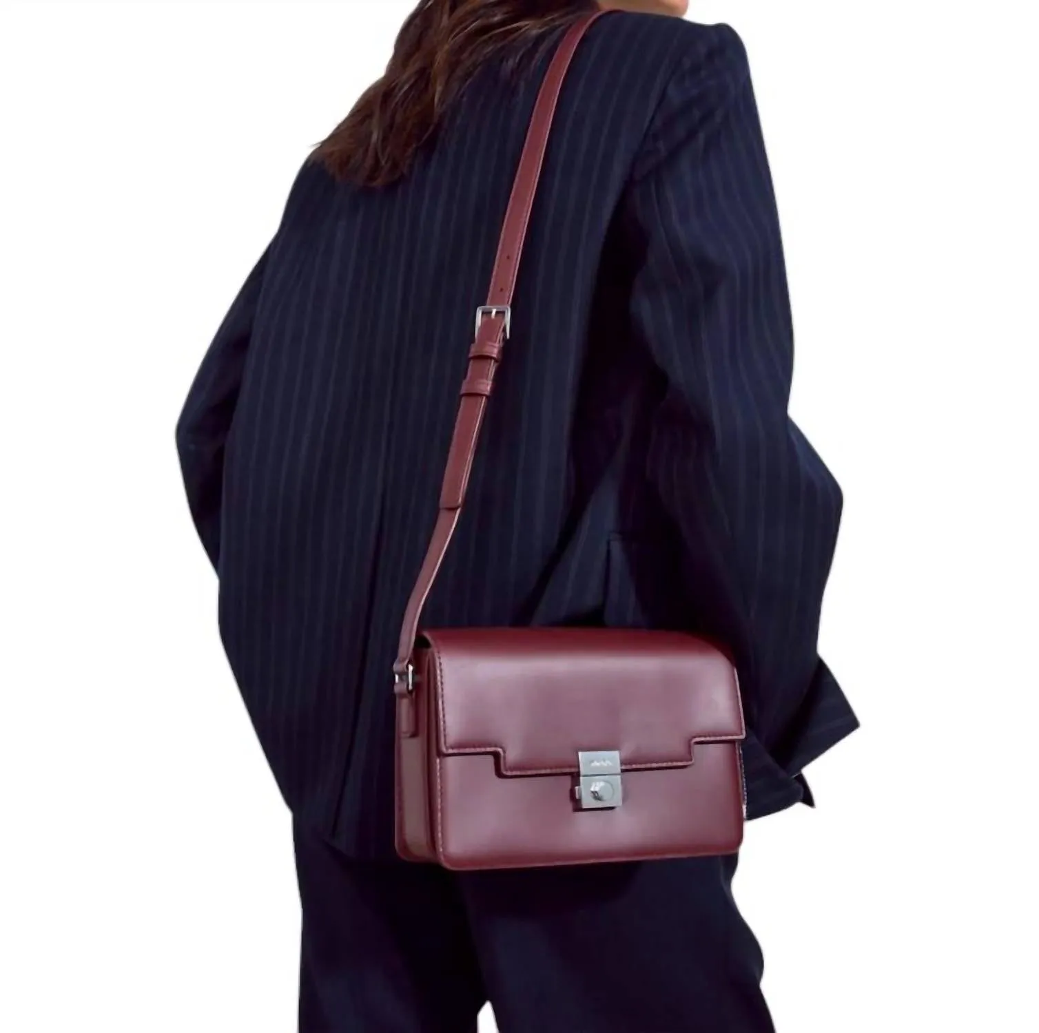 Retro Shoulder Bag In Oxblood