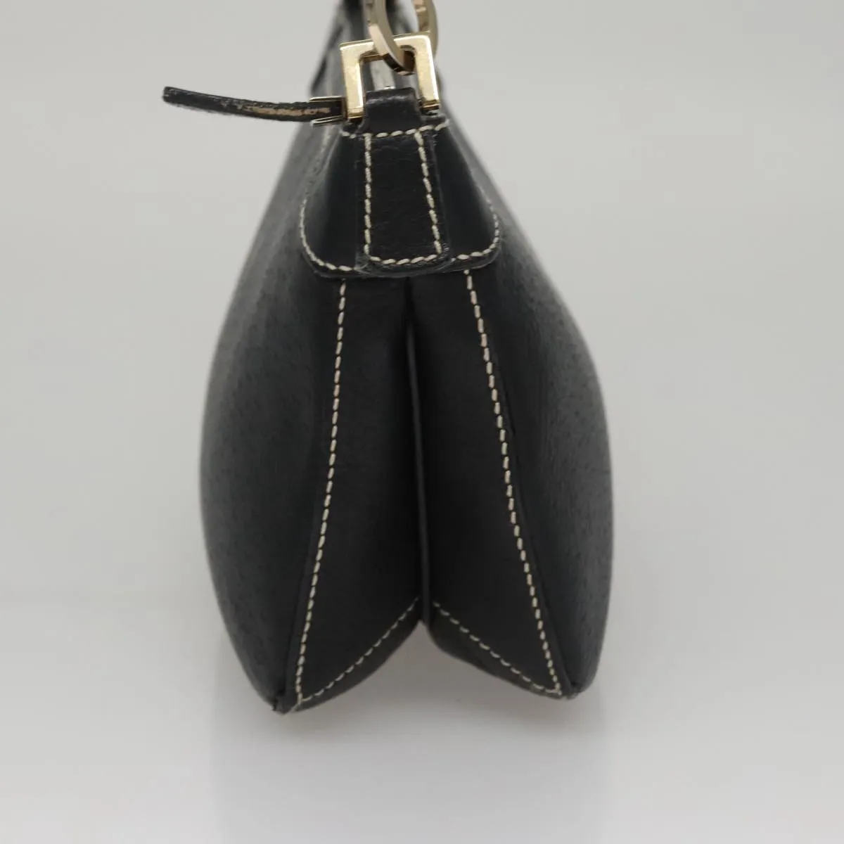 Salvatore Ferragamo Gancini Leather Shoulder Bag (Pre-Owned)