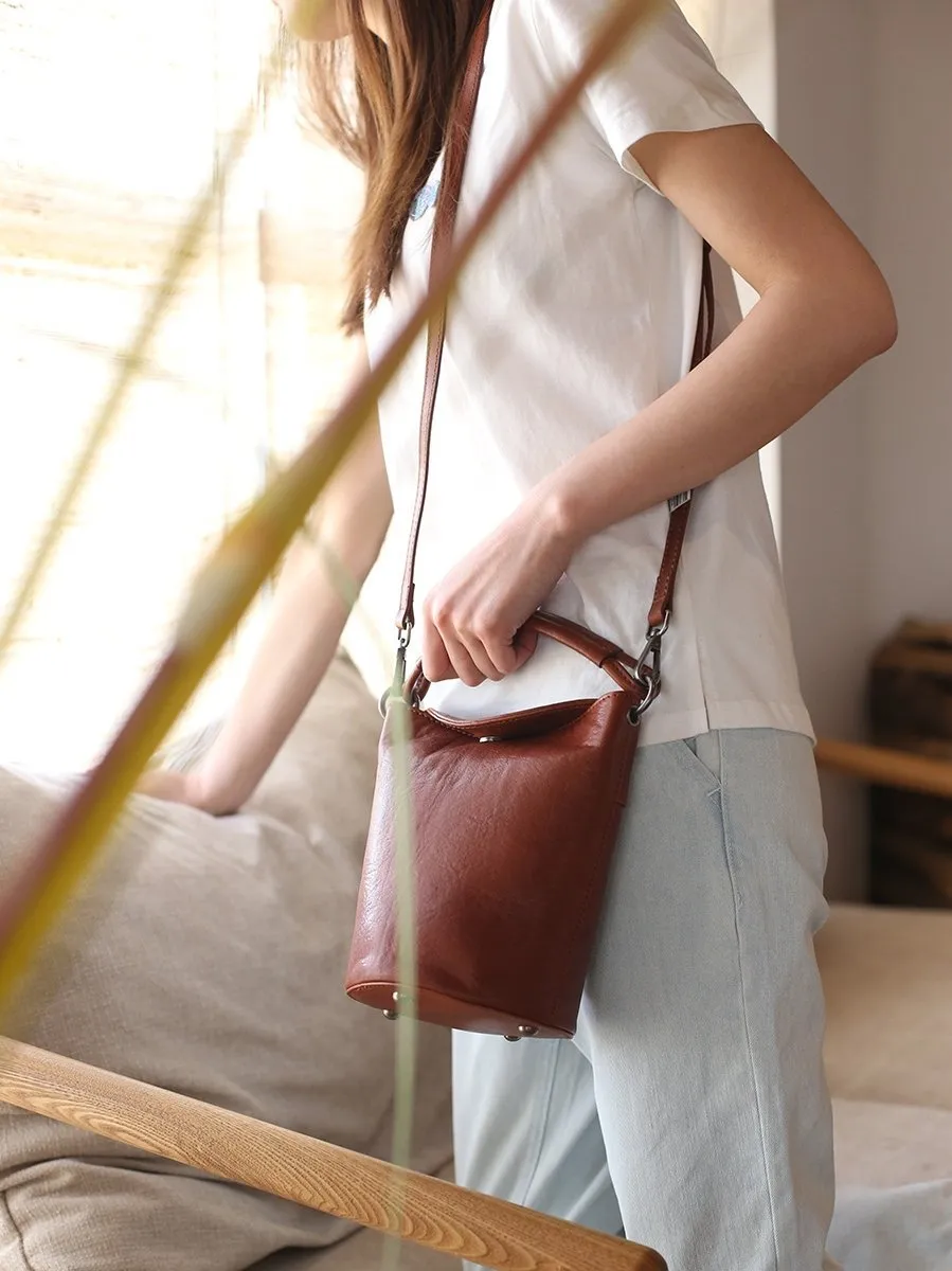 Small Womens Green Leather Bucket Handbag Vintage Brown Barrel Shoulder Bag Purses for Ladies