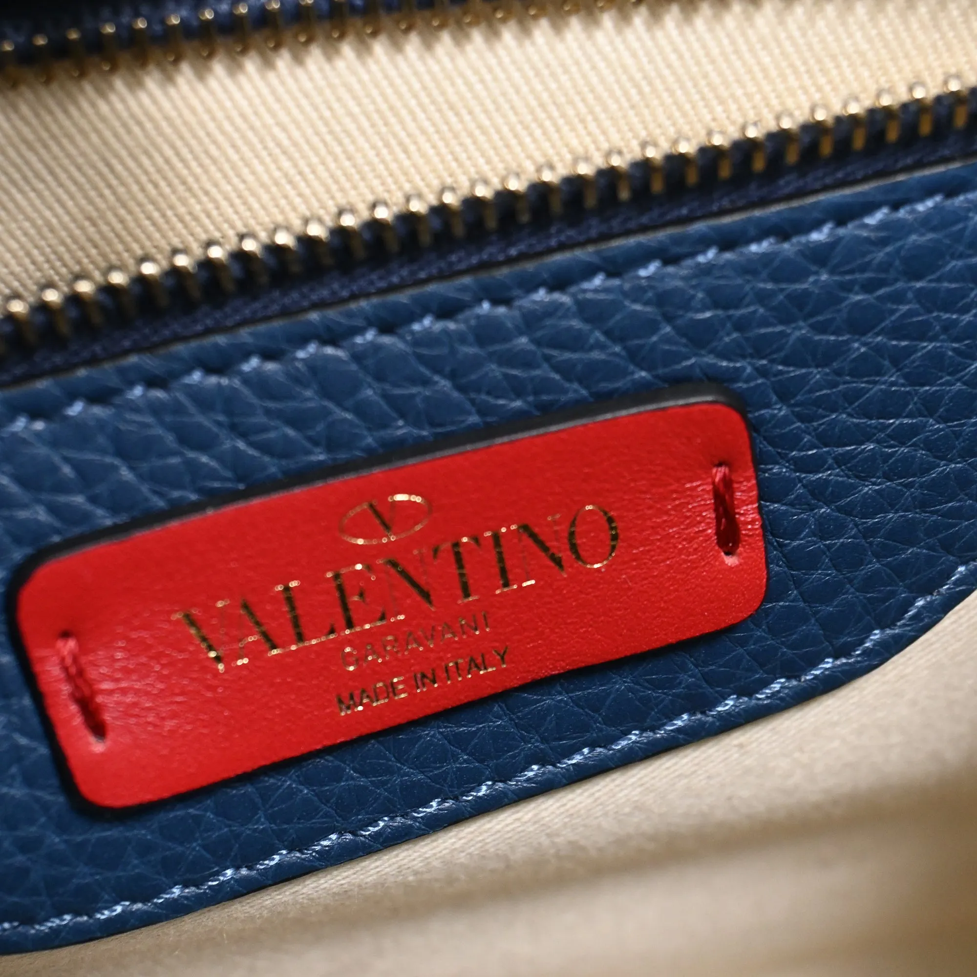 Valentino Joylock Textured-Shoulder Bag In Blue Leather