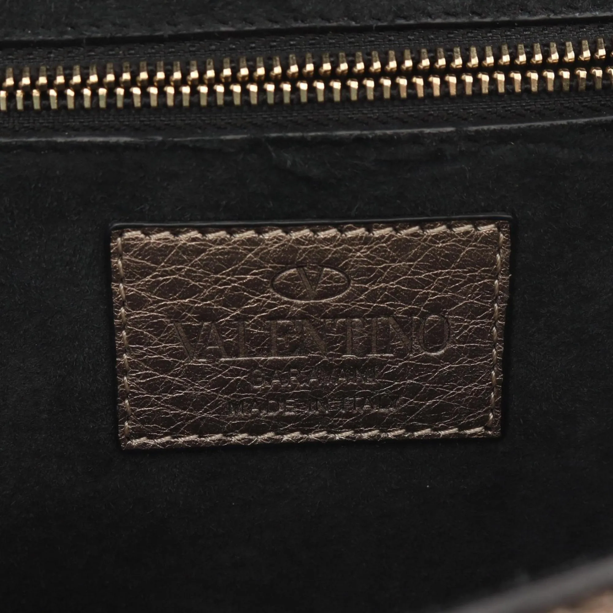Valentino Leather Shoulder Bag (Pre-Owned)
