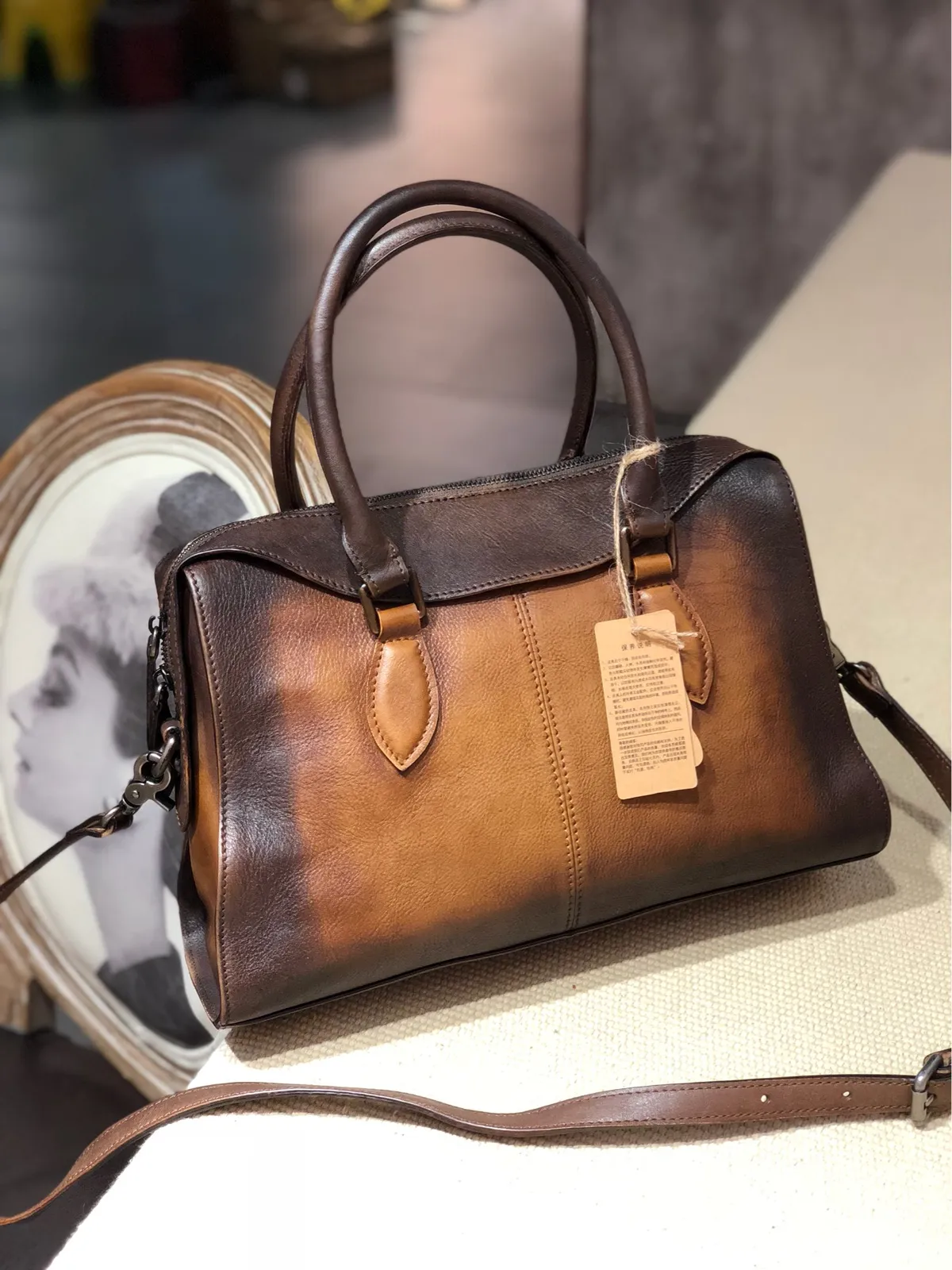 Vintage Womens Red Leather Handbag Purses Shoulder Handbag Purse Vintage Style Handbags for Ladies