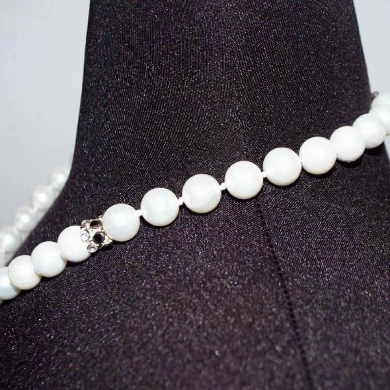 White Pearls With Black Rhinestone Women's Necklace