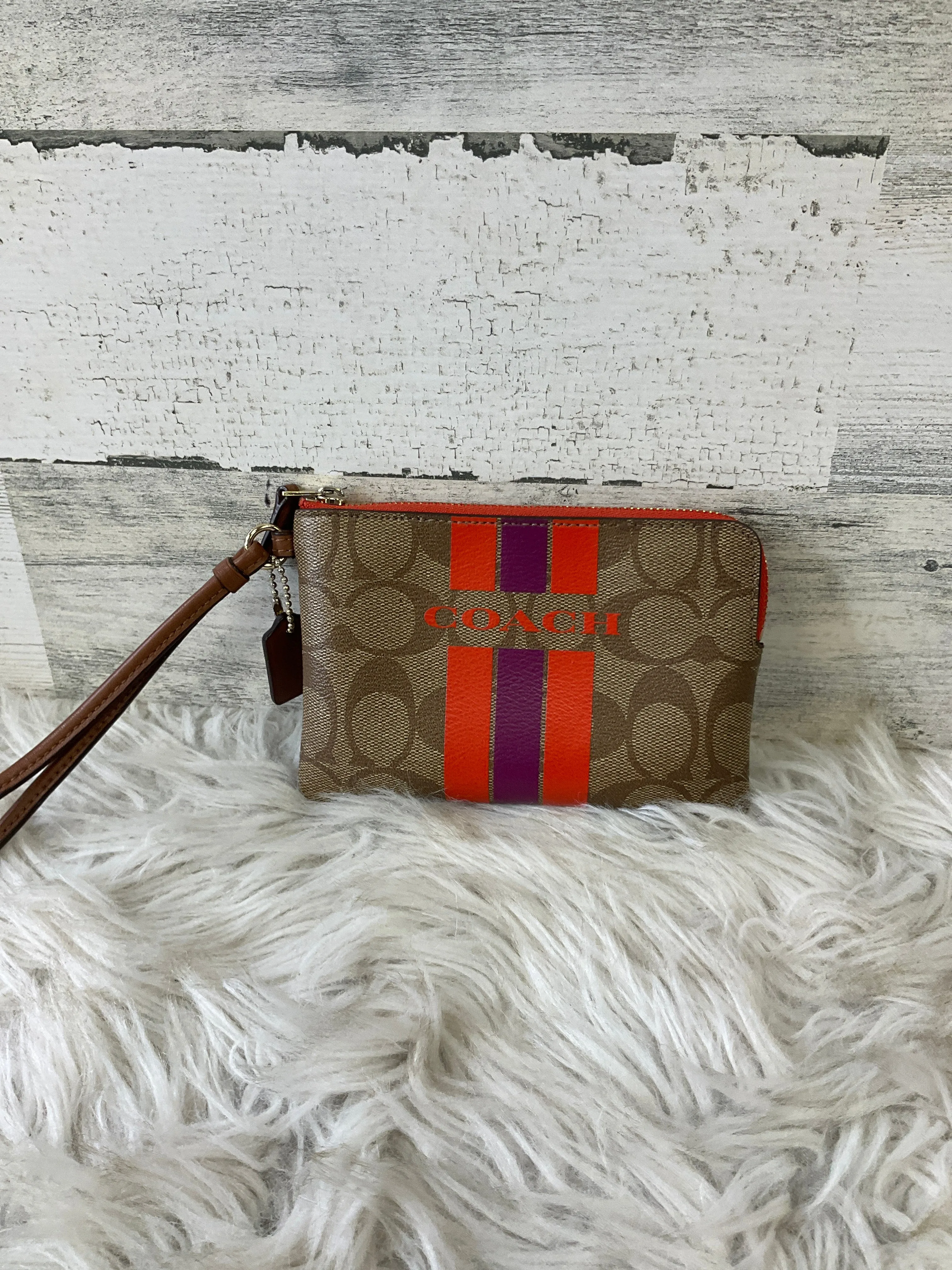 Wristlet Designer By Coach, Size: Medium