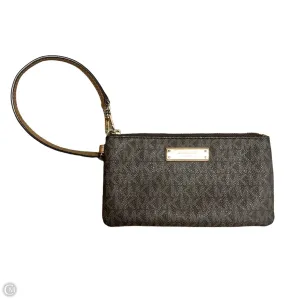 Wristlet Designer By Michael Kors, Size: Medium